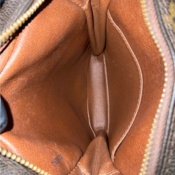 ✅ Authentic Louis Vuitton Brown Tan Messenger Bag Monogram - Picture 3 of 12